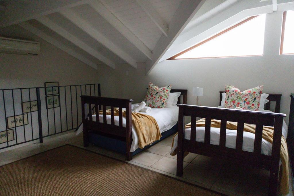 Porterfield Guest House, Champagne Valley Экстерьер фото